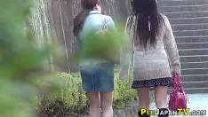 Redare Bebeluș asiatic cheltuiește un ban pentru hgaeliclf