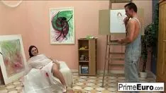 Reproduzir Sabina é fodida severamente