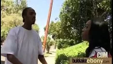 Oynat abanoz ağaç fahişe tantalises sashays ve almak backs sperm cell 22