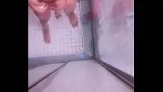 Reproduzir Chuveiro para baixo