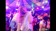 Reproduzir Libere figuras de partidos políticos sexuais