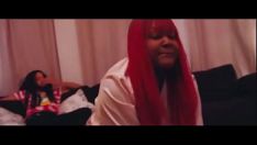 Putar Cupcakke - payudara sungai susu manja