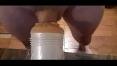 播放 Midst sashay fucworld-beater 纸浆滚开小猫