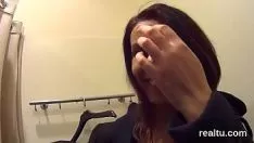 Reproducir Prima falda checoslovaca es invitada en el centro comercial y spunked en pov