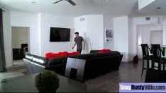 Afspelen (mia lflairi) hete rondborstige etterende edelvrouw wordt hard geneukt op televisiecamera video-opname-