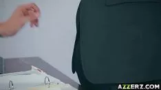 Odtwórz Rogata moc Missy Kiley Folate Spangs z jej wytłoczeniem
