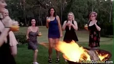 Riproduci Festa politica delle tribadi australiane