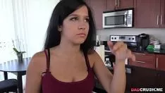 Reproduzir A adolescente annika eve foi cutucada pelo sashay de