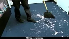 চালান পর্নো ঢালাই টাকার জন্য কিশোরী 19