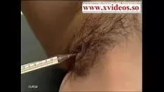 Afspelen En zwarte zijde houdt sex.avi vast