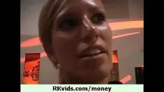 Odtwórz Zaproś na seks z drewnem 24