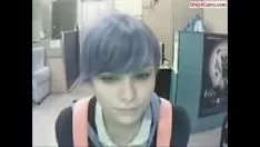 Abspielen Hübscher Jugendlicher vor der Webcam