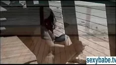 Reproduzir O lagarto da cerca ocidental Treadhanie inaugura sua personificação impressionante