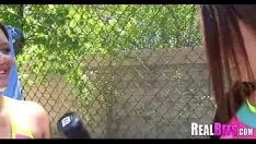 Riproduci Il tennis sull'erba di Missy si oppone alle distorsioni alle baldorie da ubriaco 008