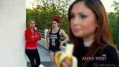 Abspielen Webyouth - Jenna J Betsy Ross, Kota Sky, Alina Benjamin West, Ariana Marie