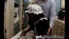 Play Blacken nanus housemaid suck ins the property owners gumshoe