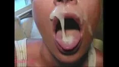 चलाएँ यूजीन कुरेन केली कमटॉय 5