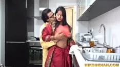 চালান হায়দ্রাবাদ কল গার্লস উপলব্ধ। নিচে মন্তব্য করুন