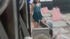 Afspelen Latina amateur in lingerie passen - zelfgemaakte porno