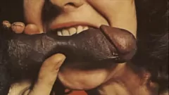 Afspelen Retro interraciale ontmoeting: harige vintage pijpbeurt met zwarte pik