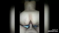 تشغيل امرأة سمراء فاتنة addy يذهب البرية في عكس رعاة البقر creampie
