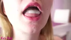 Afspelen Kate Rehi's intense cumshot-compilatie #3 - Amateur pijpbeurt en creampie-actie