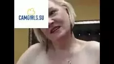Jouer Layla webcam libère de gros seins